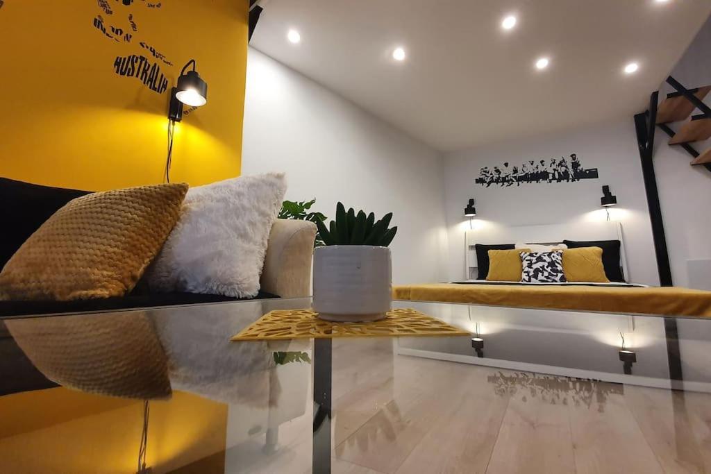 Violet Apartment With Air Condition 布达佩斯 外观 照片